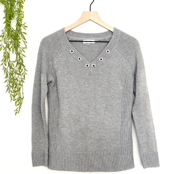 Calvin Klein Sweaters - Calvin Klein Gray Knit Sweater XS/S